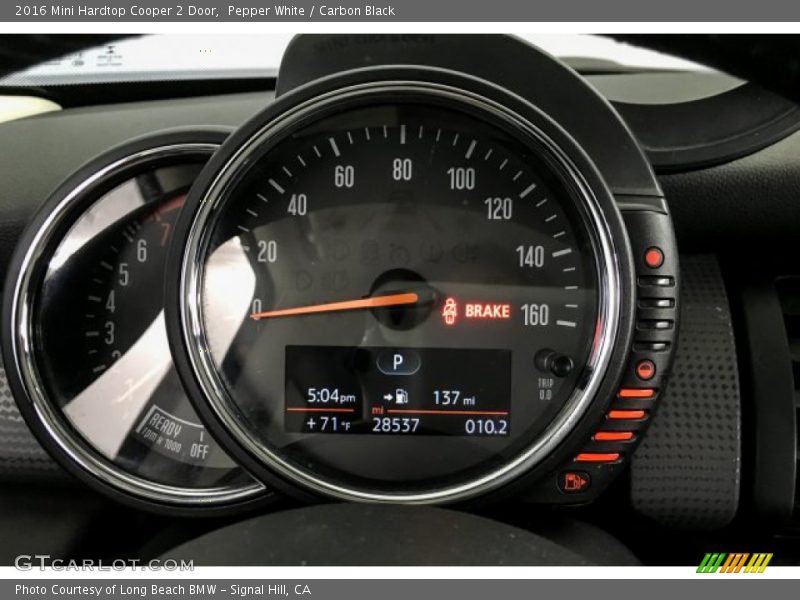 Pepper White / Carbon Black 2016 Mini Hardtop Cooper 2 Door