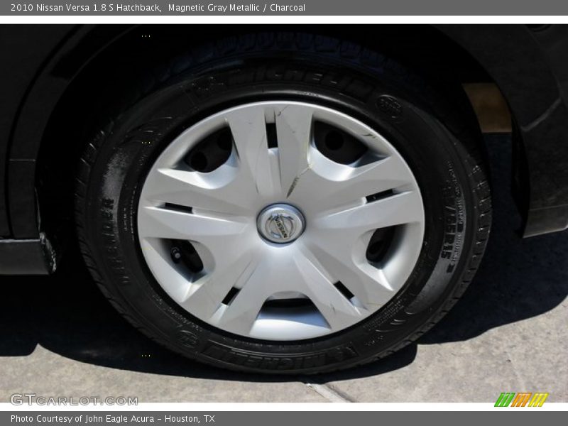 Magnetic Gray Metallic / Charcoal 2010 Nissan Versa 1.8 S Hatchback
