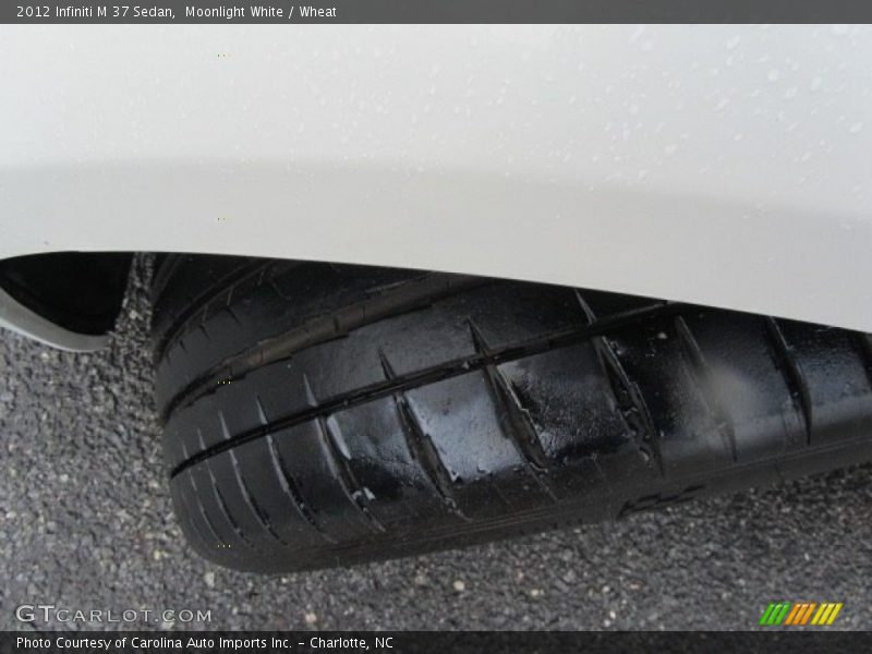 Moonlight White / Wheat 2012 Infiniti M 37 Sedan