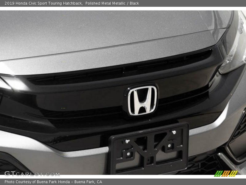 Polished Metal Metallic / Black 2019 Honda Civic Sport Touring Hatchback