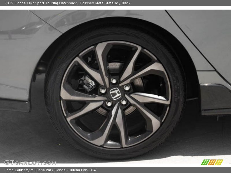 Polished Metal Metallic / Black 2019 Honda Civic Sport Touring Hatchback