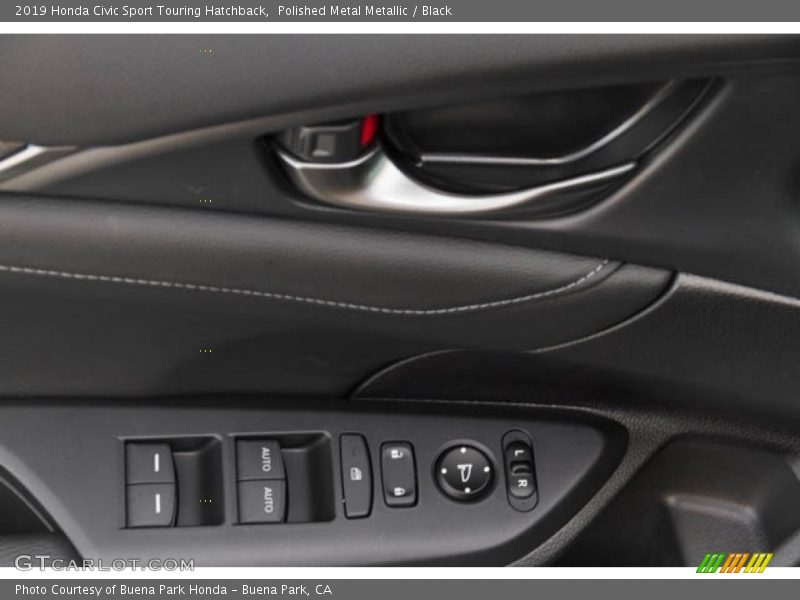 Polished Metal Metallic / Black 2019 Honda Civic Sport Touring Hatchback