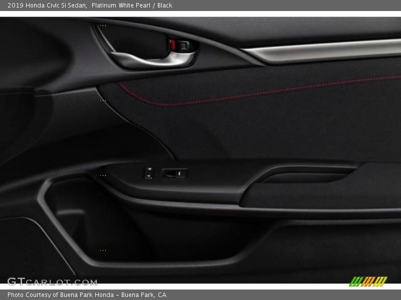 Platinum White Pearl / Black 2019 Honda Civic Si Sedan