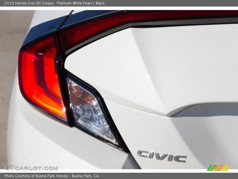 Platinum White Pearl / Black 2019 Honda Civic EX Coupe