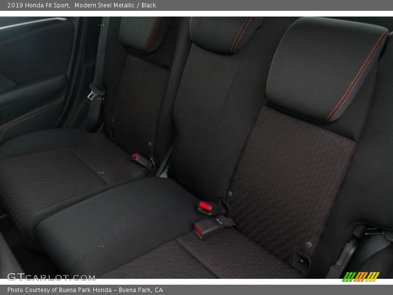 Modern Steel Metallic / Black 2019 Honda Fit Sport