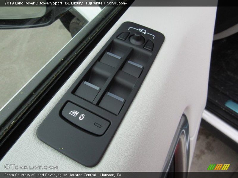Fuji White / Ivory/Ebony 2019 Land Rover Discovery Sport HSE Luxury
