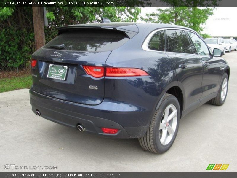 Loire Blue Metallic / Ebony 2019 Jaguar F-PACE Premium AWD
