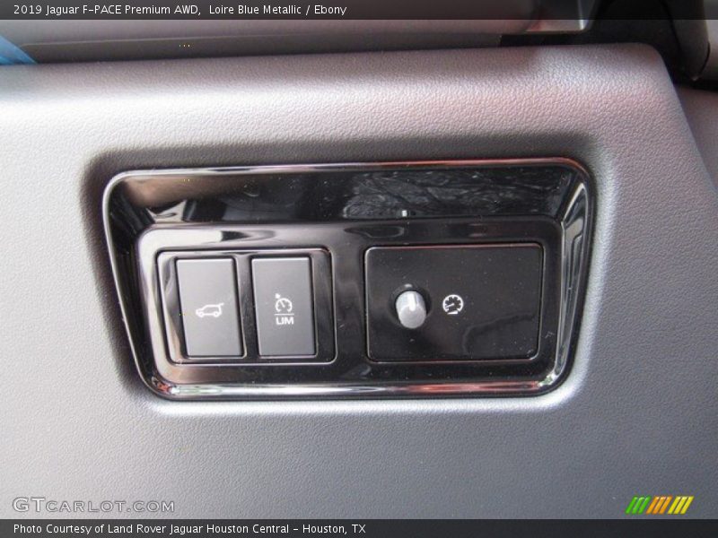 Loire Blue Metallic / Ebony 2019 Jaguar F-PACE Premium AWD