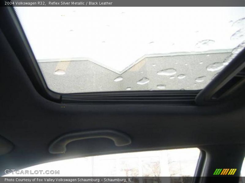 Reflex Silver Metallic / Black Leather 2004 Volkswagen R32