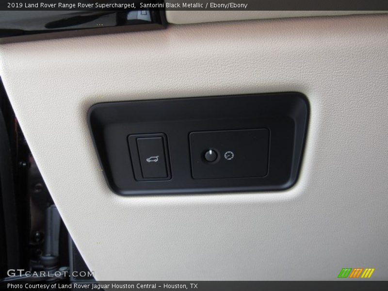 Santorini Black Metallic / Ebony/Ebony 2019 Land Rover Range Rover Supercharged