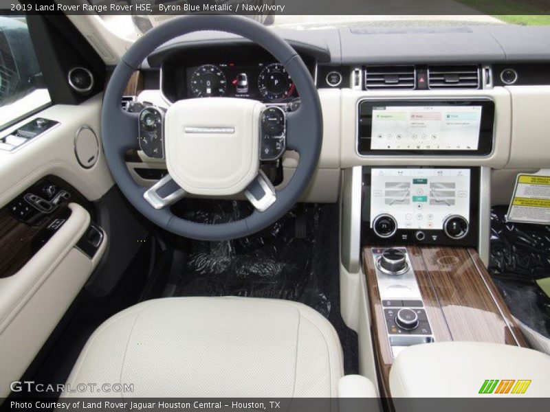 Byron Blue Metallic / Navy/Ivory 2019 Land Rover Range Rover HSE