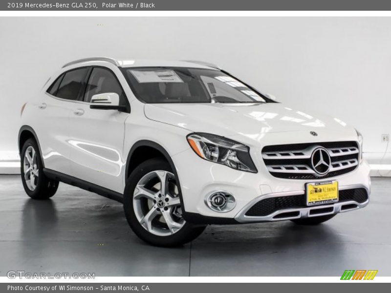 Polar White / Black 2019 Mercedes-Benz GLA 250