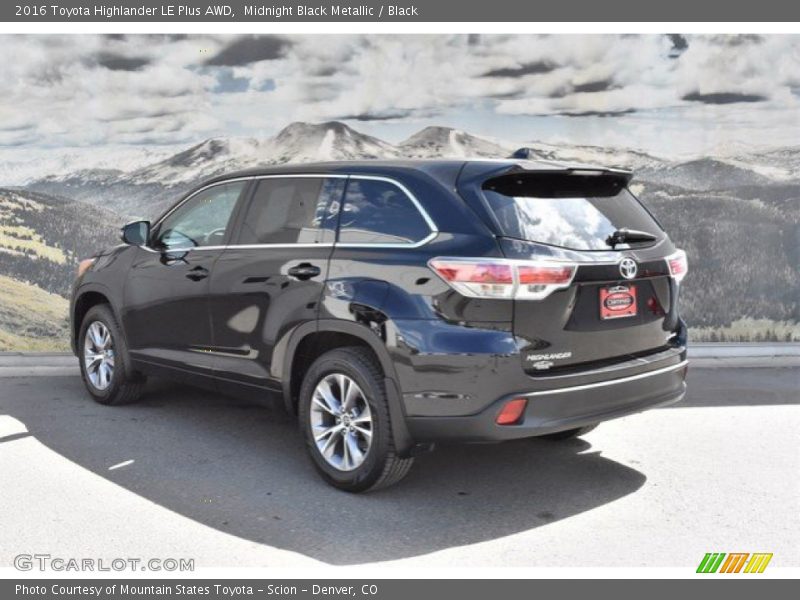 Midnight Black Metallic / Black 2016 Toyota Highlander LE Plus AWD