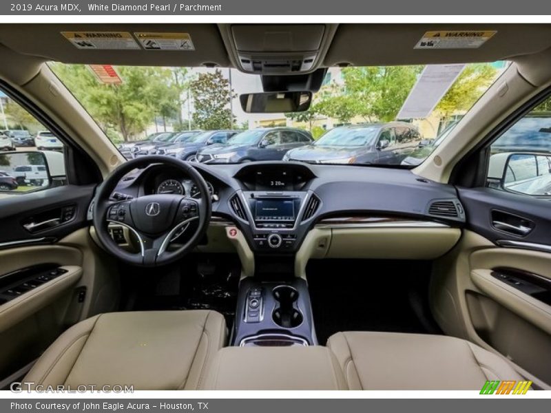 White Diamond Pearl / Parchment 2019 Acura MDX