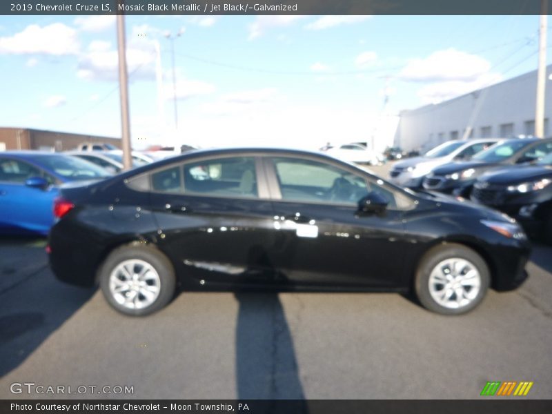 Mosaic Black Metallic / Jet Black/­Galvanized 2019 Chevrolet Cruze LS