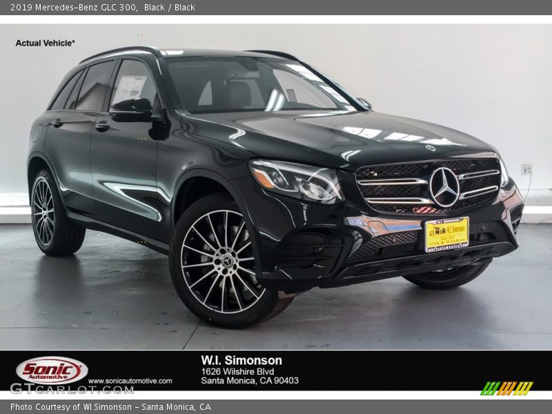 Black / Black 2019 Mercedes-Benz GLC 300