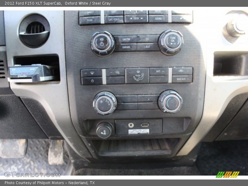 Oxford White / Steel Gray 2012 Ford F150 XLT SuperCab