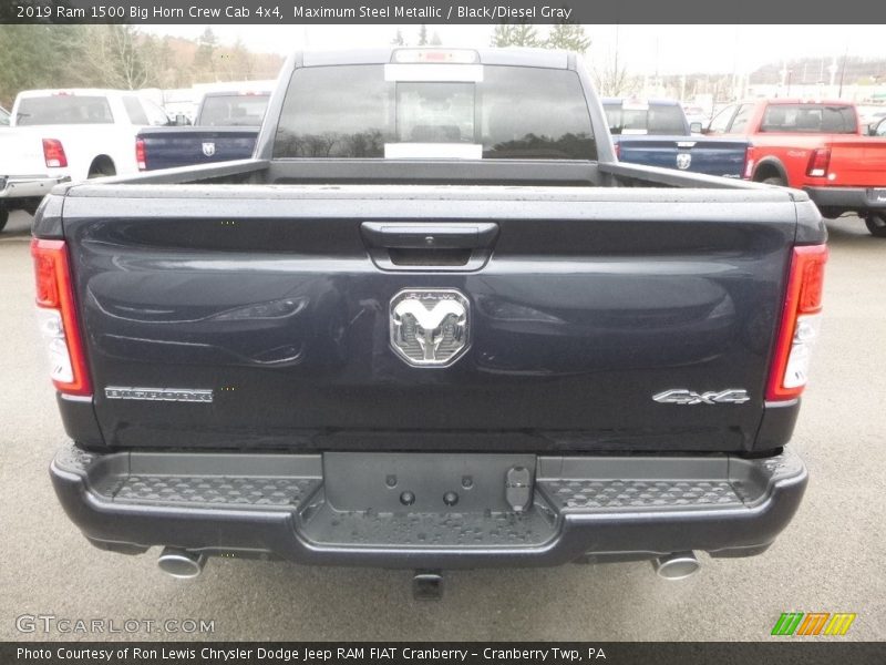 Maximum Steel Metallic / Black/Diesel Gray 2019 Ram 1500 Big Horn Crew Cab 4x4