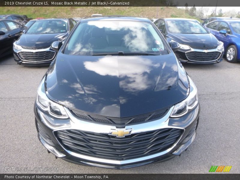 Mosaic Black Metallic / Jet Black/­Galvanized 2019 Chevrolet Cruze LS