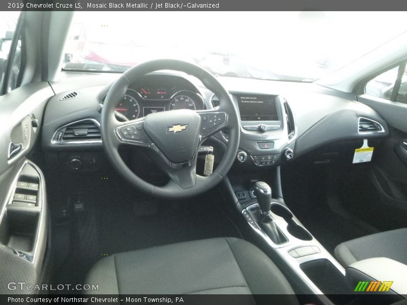 Mosaic Black Metallic / Jet Black/­Galvanized 2019 Chevrolet Cruze LS