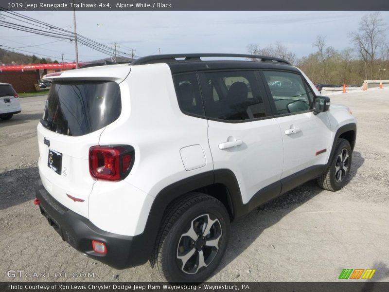 Alpine White / Black 2019 Jeep Renegade Trailhawk 4x4