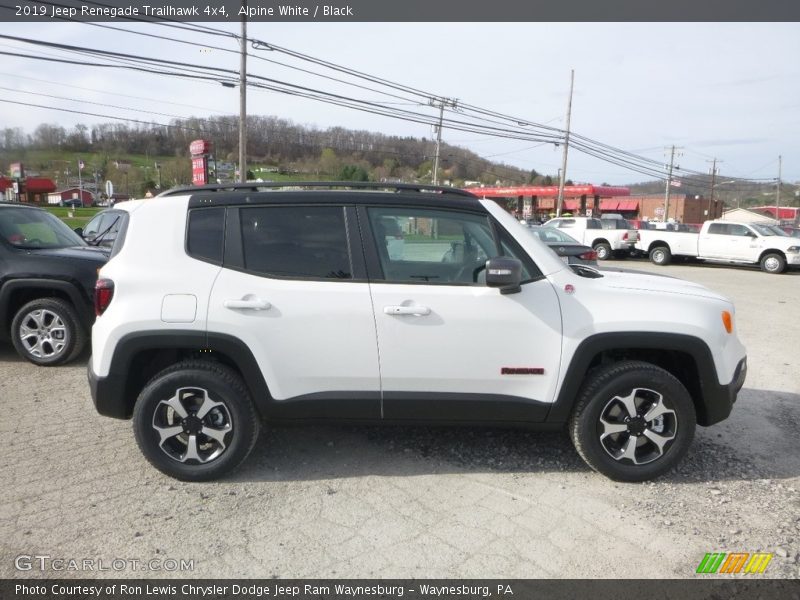 Alpine White / Black 2019 Jeep Renegade Trailhawk 4x4