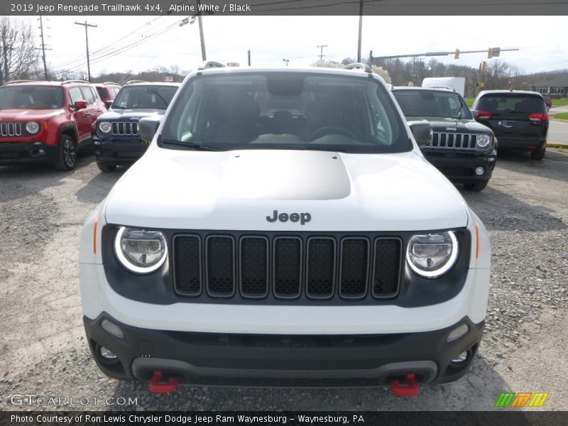 Alpine White / Black 2019 Jeep Renegade Trailhawk 4x4