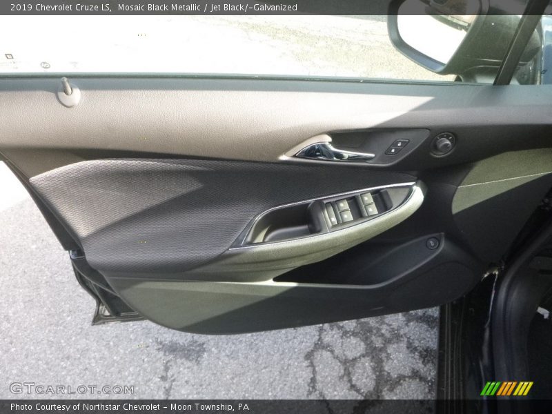 Mosaic Black Metallic / Jet Black/­Galvanized 2019 Chevrolet Cruze LS