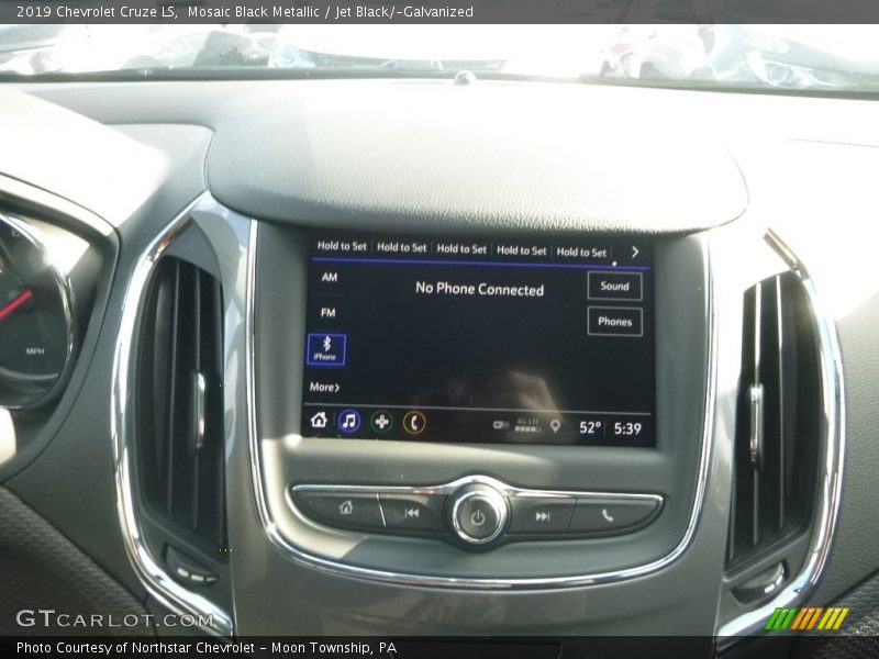 Mosaic Black Metallic / Jet Black/­Galvanized 2019 Chevrolet Cruze LS