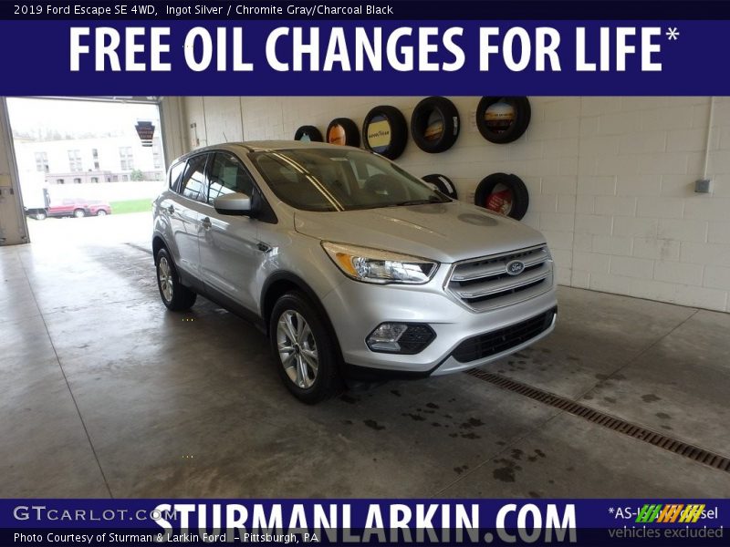 Ingot Silver / Chromite Gray/Charcoal Black 2019 Ford Escape SE 4WD
