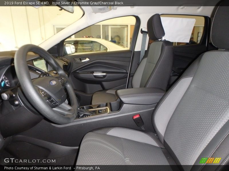Ingot Silver / Chromite Gray/Charcoal Black 2019 Ford Escape SE 4WD