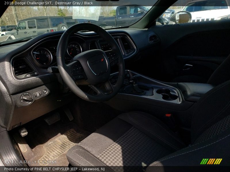 Destroyer Gray / Black 2018 Dodge Challenger SXT