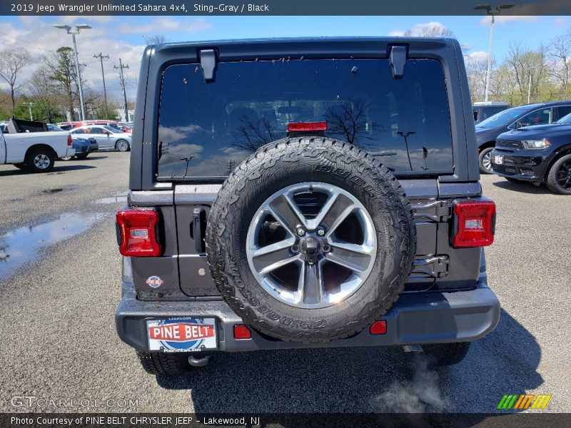 Sting-Gray / Black 2019 Jeep Wrangler Unlimited Sahara 4x4