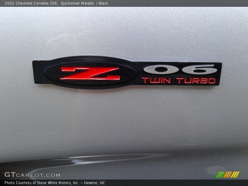 Quicksilver Metallic / Black 2002 Chevrolet Corvette Z06