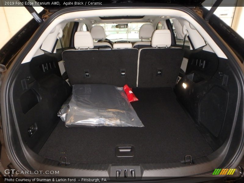 Agate Black / Ceramic 2019 Ford Edge Titanium AWD