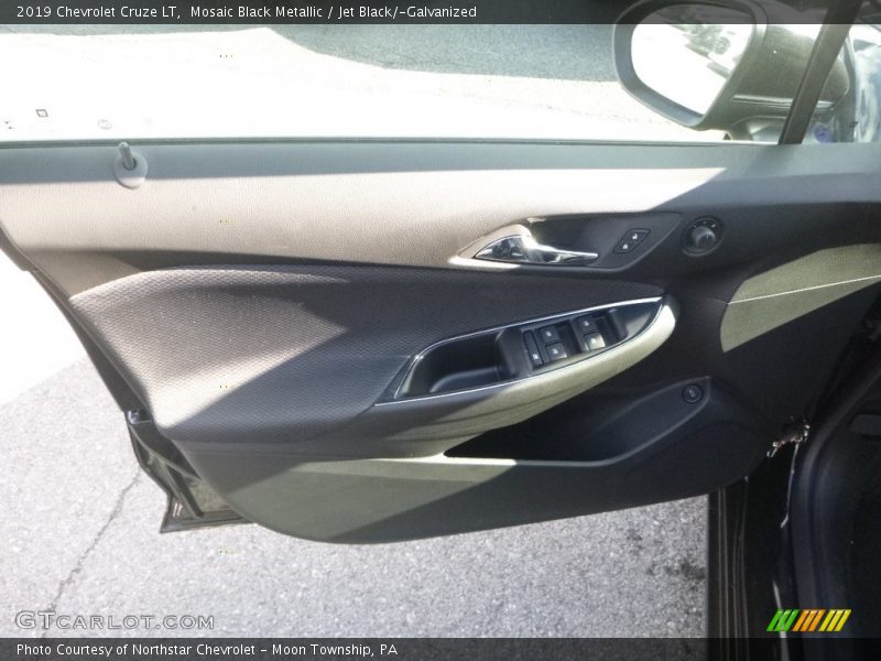 Mosaic Black Metallic / Jet Black/­Galvanized 2019 Chevrolet Cruze LT