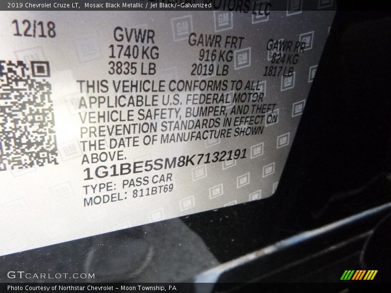 Mosaic Black Metallic / Jet Black/­Galvanized 2019 Chevrolet Cruze LT