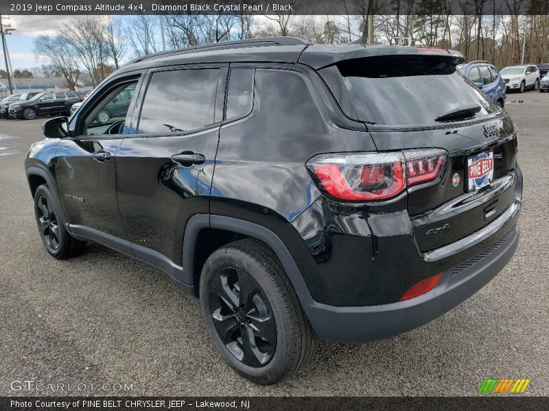 Diamond Black Crystal Pearl / Black 2019 Jeep Compass Altitude 4x4