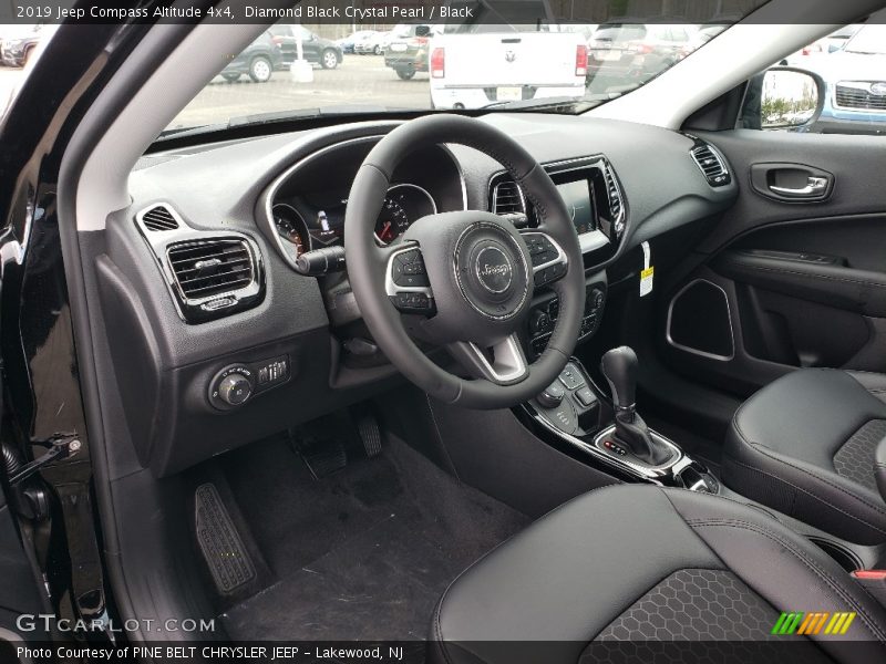 Diamond Black Crystal Pearl / Black 2019 Jeep Compass Altitude 4x4