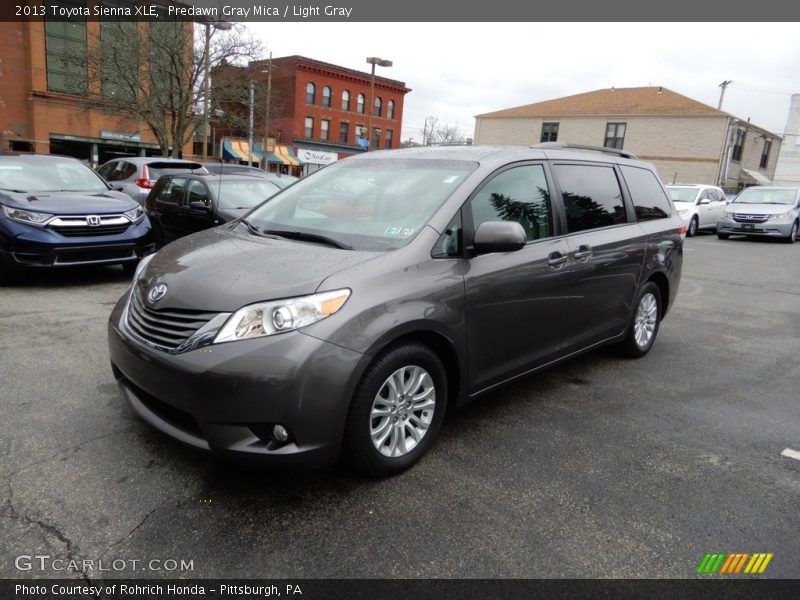 Predawn Gray Mica / Light Gray 2013 Toyota Sienna XLE