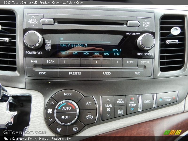 Predawn Gray Mica / Light Gray 2013 Toyota Sienna XLE