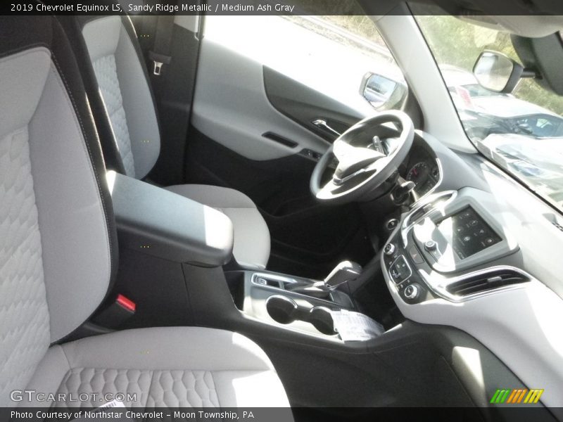 Sandy Ridge Metallic / Medium Ash Gray 2019 Chevrolet Equinox LS