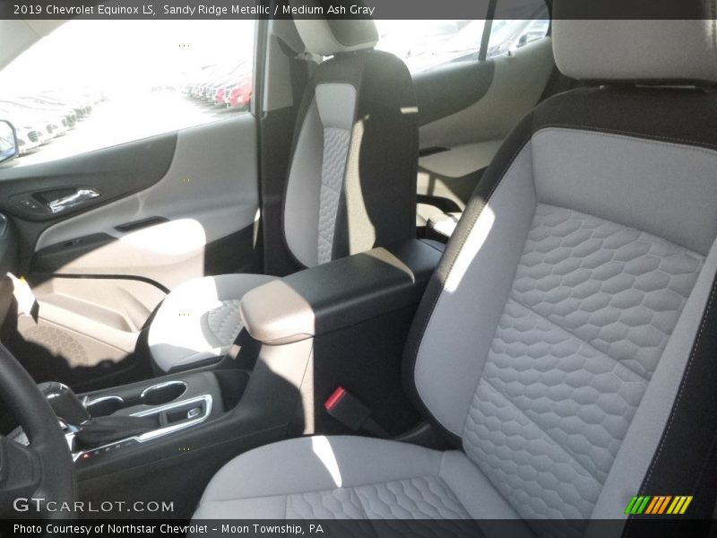 Sandy Ridge Metallic / Medium Ash Gray 2019 Chevrolet Equinox LS
