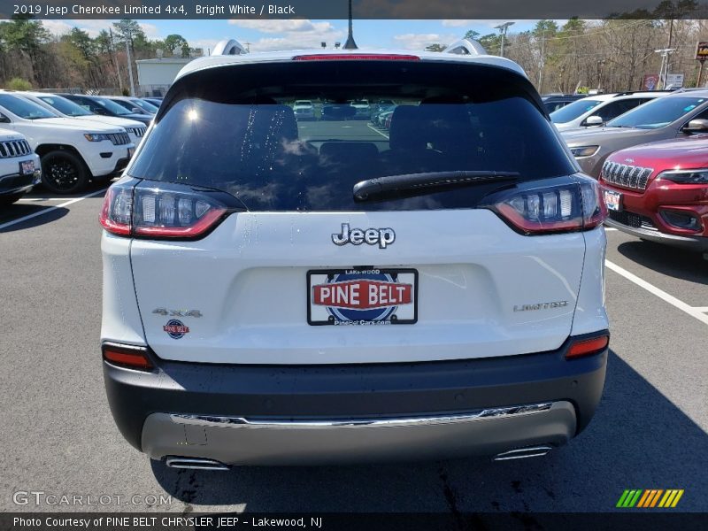 Bright White / Black 2019 Jeep Cherokee Limited 4x4
