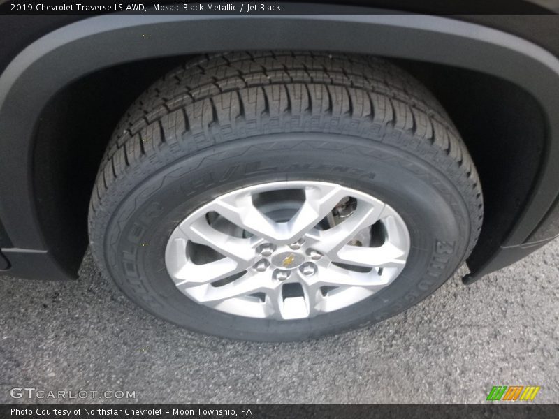 Mosaic Black Metallic / Jet Black 2019 Chevrolet Traverse LS AWD