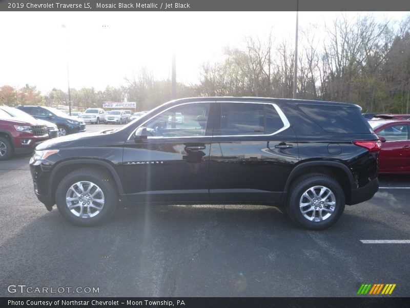 Mosaic Black Metallic / Jet Black 2019 Chevrolet Traverse LS