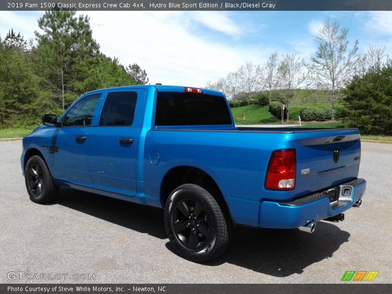 Hydro Blue Sport Edition / Black/Diesel Gray 2019 Ram 1500 Classic Express Crew Cab 4x4