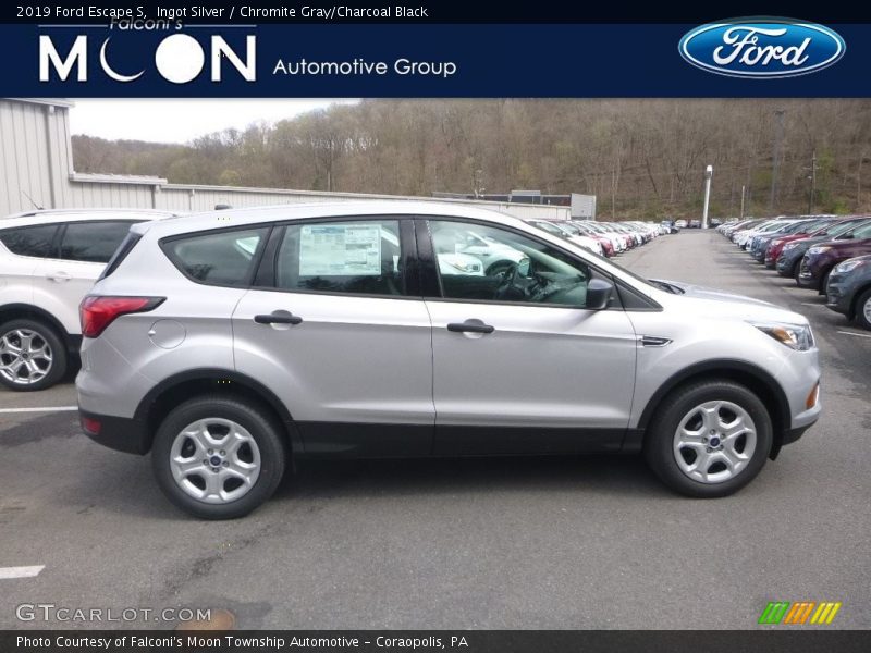 Ingot Silver / Chromite Gray/Charcoal Black 2019 Ford Escape S