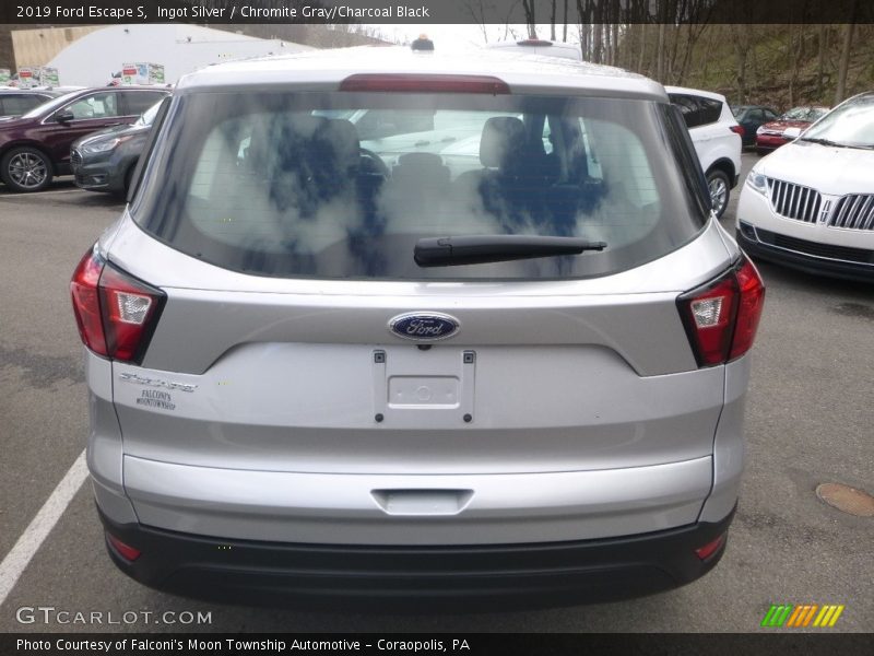 Ingot Silver / Chromite Gray/Charcoal Black 2019 Ford Escape S
