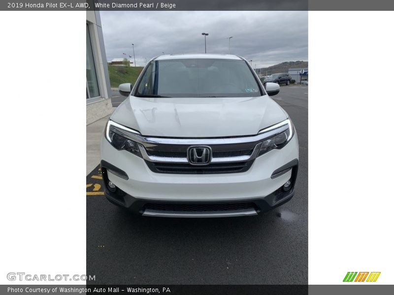 White Diamond Pearl / Beige 2019 Honda Pilot EX-L AWD